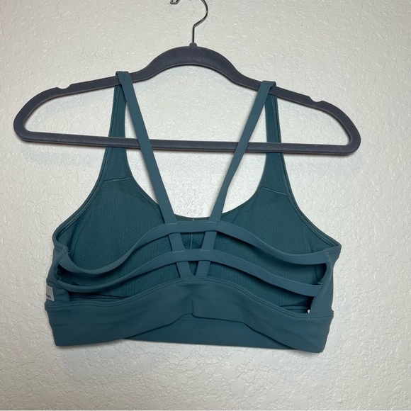 Vuori Yosemite longline strappy back sports bra - Picture 5 of 7